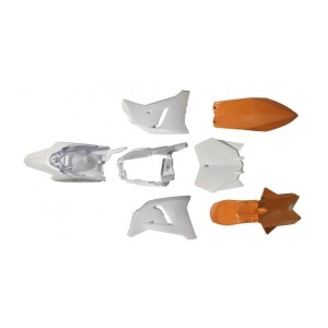 Plasticos para malcor ktm sx65 blanco con guardabarros delantero en naranja. Replicas de ktm, no originales.