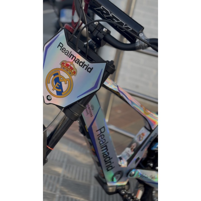 VINILO HOLOGRÁFICO BICICLETA RFN REAL MADRID TECNOLOGIA DEL VALLE
